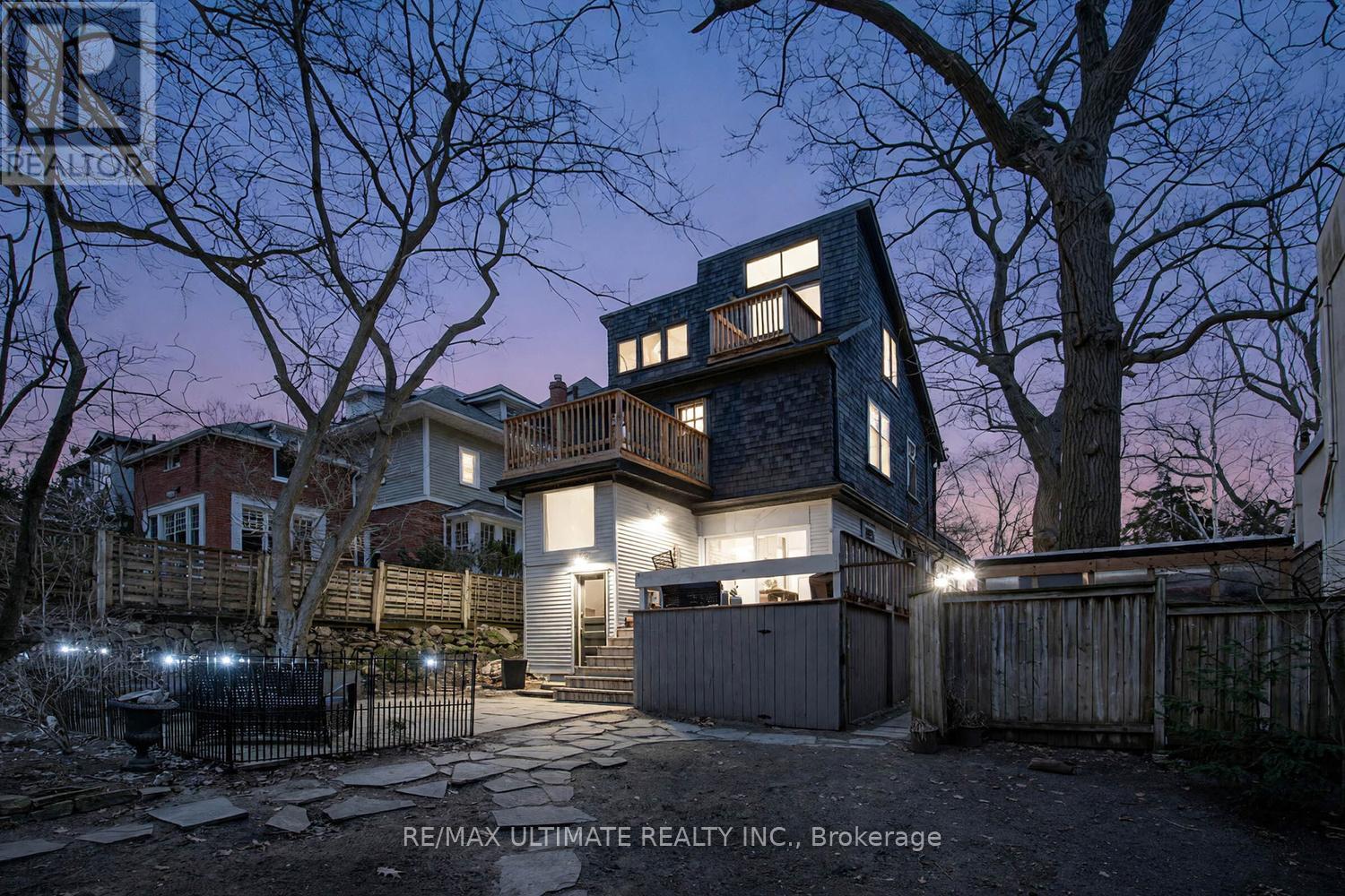 18 BLANTYRE AVENUE, Toronto (Birchcliffe-Cliffside), Ontario, M1N2R4 — Photo 9