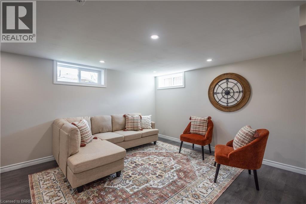 11 MONTOUR Place, Brantford, Ontario, N3R5E4 — Photo 22