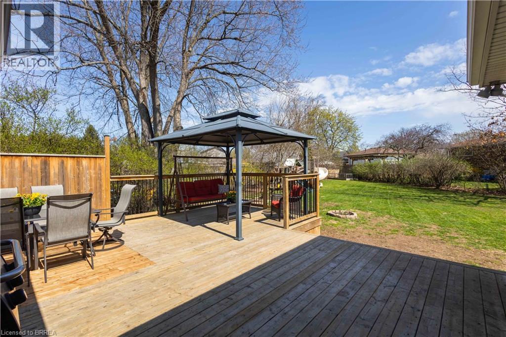 11 MONTOUR Place, Brantford, Ontario, N3R5E4 — Photo 35