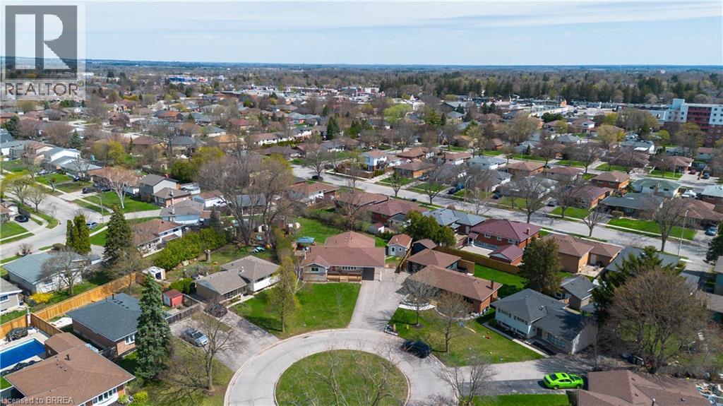 11 MONTOUR Place, Brantford, Ontario, N3R5E4 — Photo 41