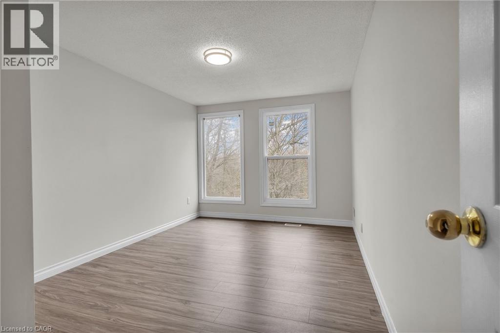 22 BLACKHORNE Crescent, Kitchener, Ontario, N2E1T1 — Photo 21