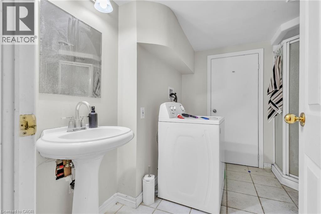 22 BLACKHORNE Crescent, Kitchener, Ontario, N2E1T1 — Photo 38