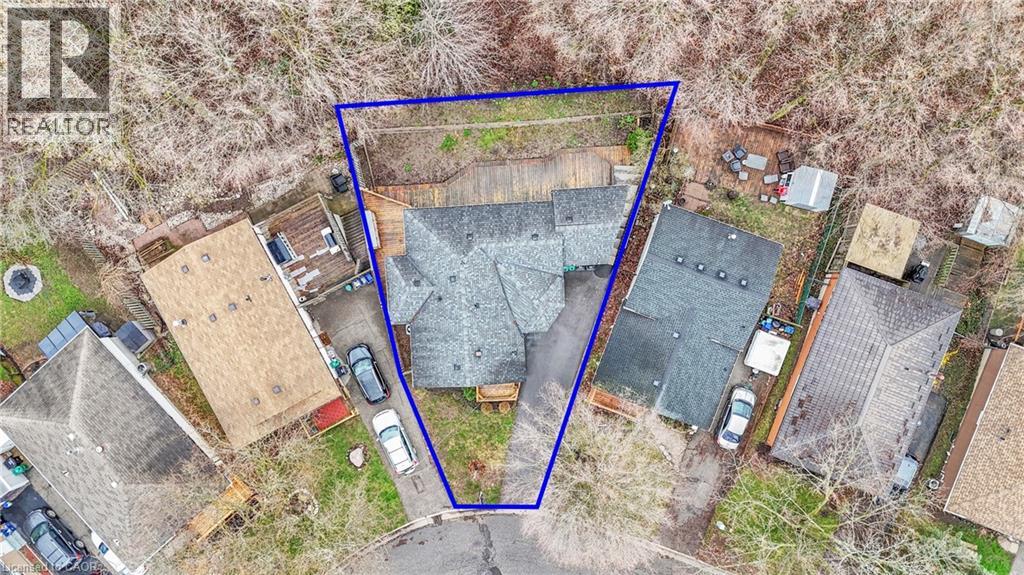 22 BLACKHORNE Crescent, Kitchener, Ontario, N2E1T1 — Photo 5