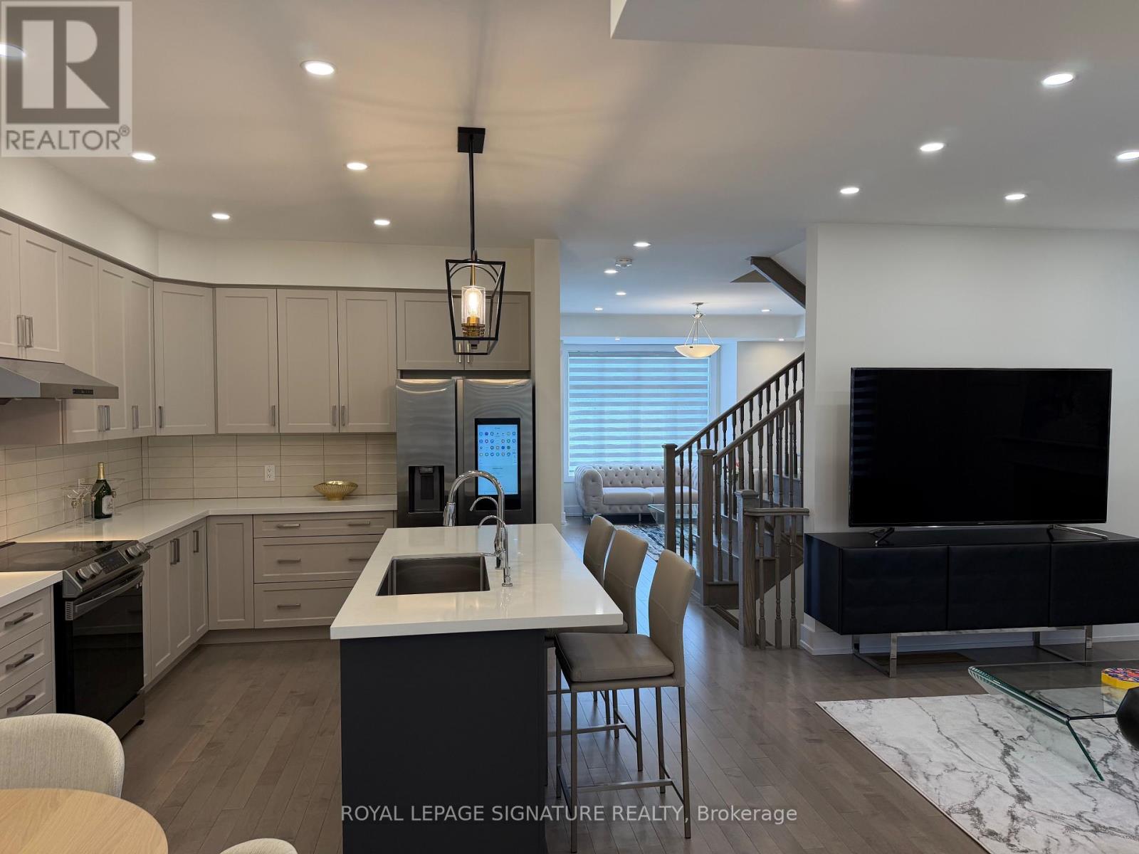 21 KOHN LANE, Markham (Angus Glen), Ontario, L6C3J3 — Photo 5