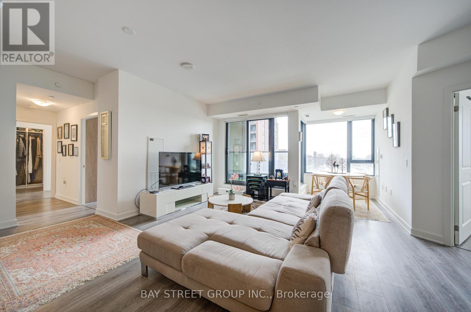 210 - 120 EAGLE ROCK WAY, Vaughan, Ontario, L6A5C2 — Photo 10