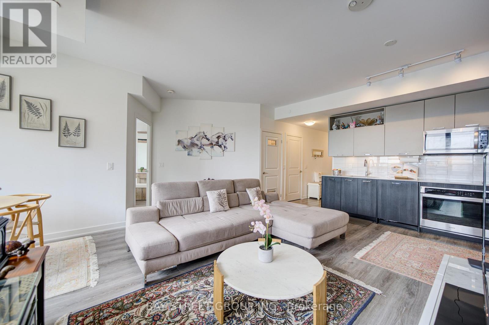 210 - 120 EAGLE ROCK WAY, Vaughan, Ontario, L6A5C2 — Photo 11