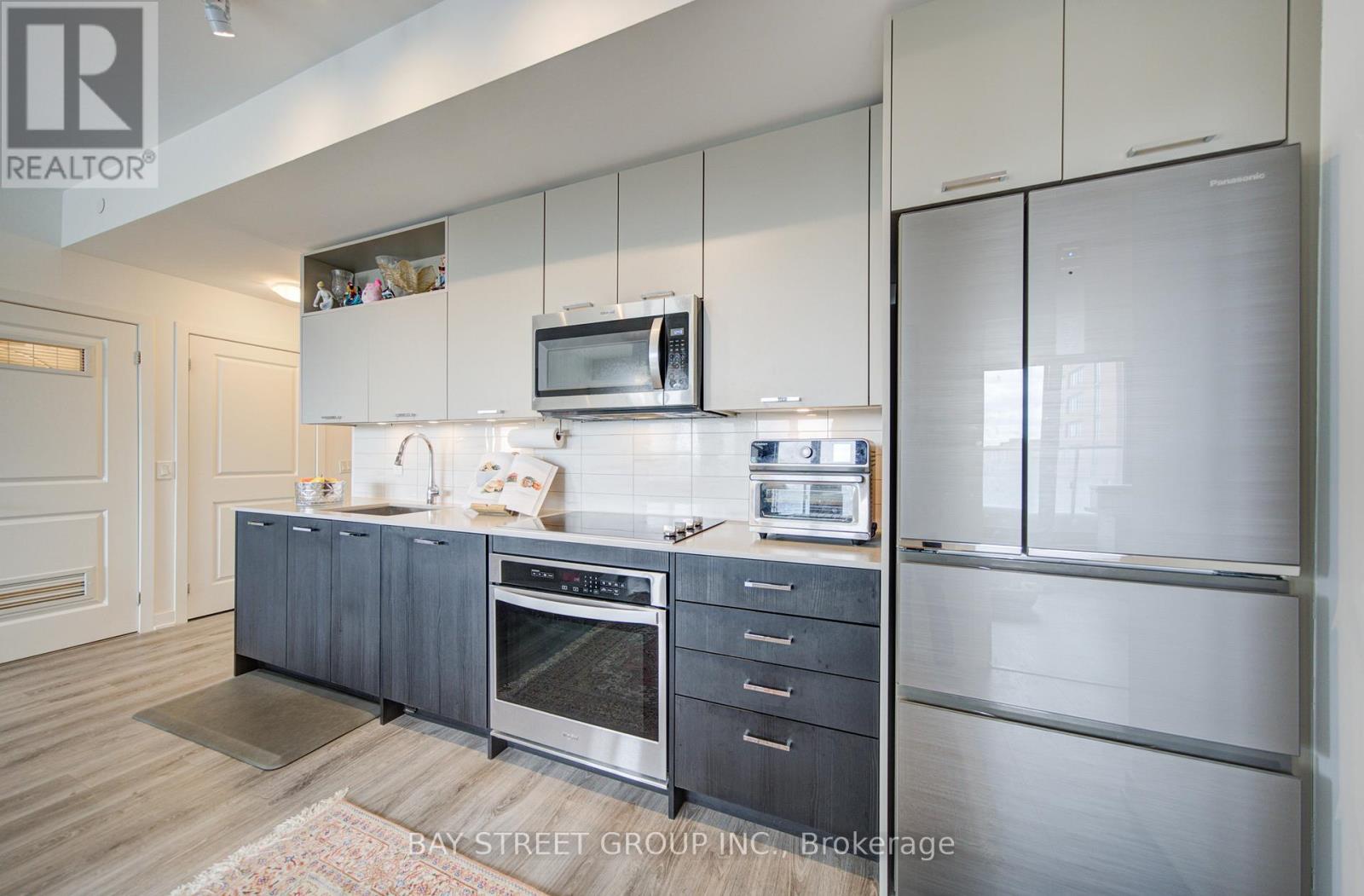 210 - 120 EAGLE ROCK WAY, Vaughan, Ontario, L6A5C2 — Photo 12