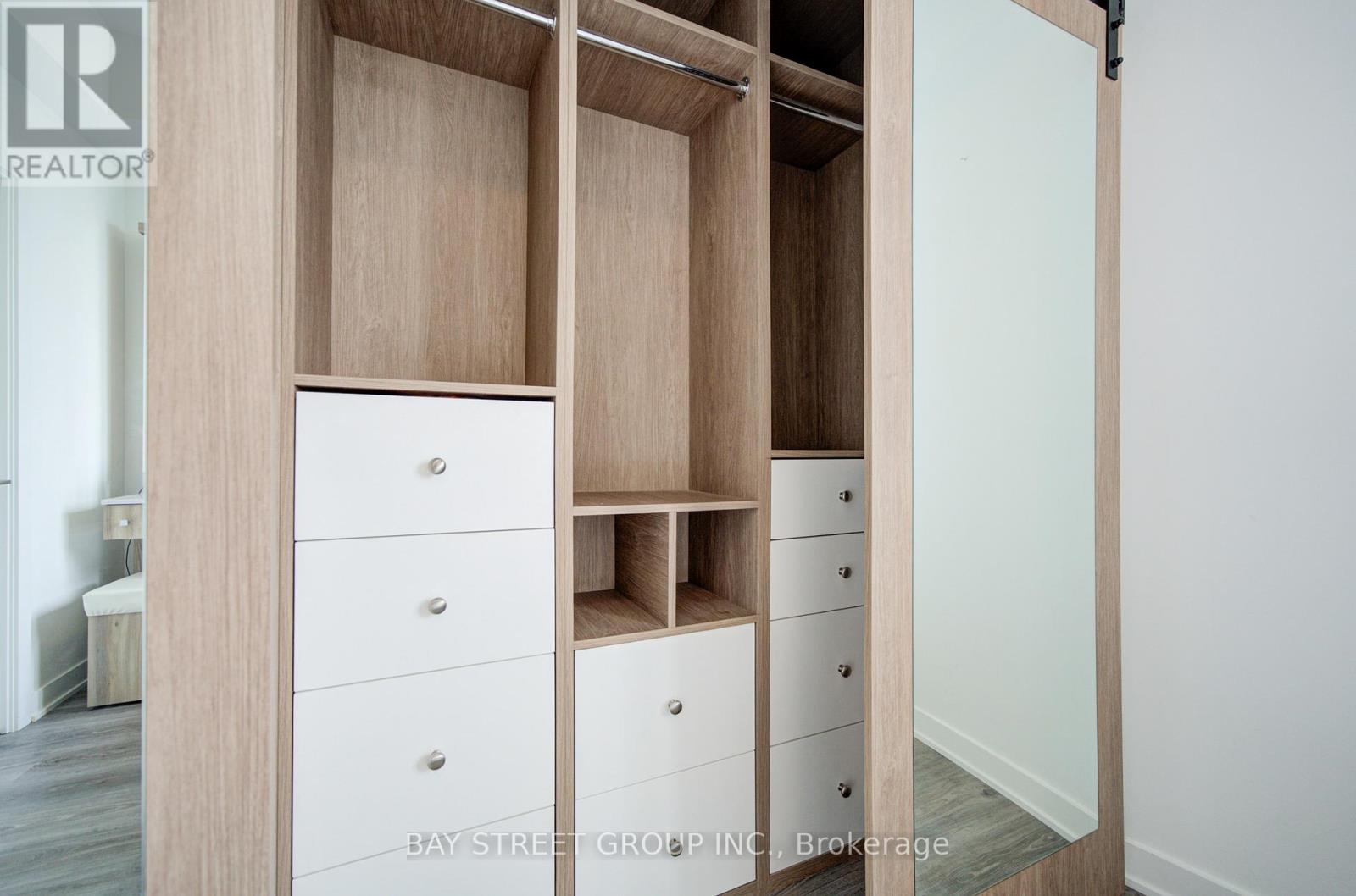 210 - 120 EAGLE ROCK WAY, Vaughan, Ontario, L6A5C2 — Photo 23