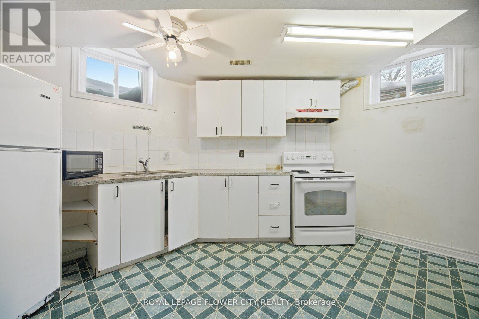 1 DONALDSON DRIVE, Brampton (Brampton South), Ontario, L6Y3G7 — Photo 37