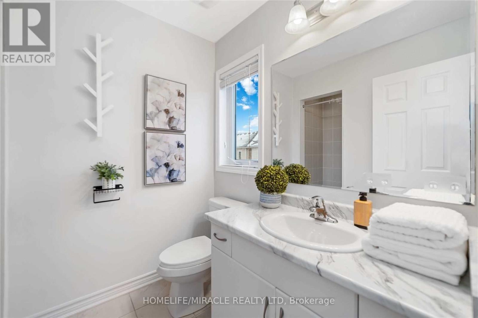 21 DONLAMONT CIRCLE, Brampton (Northwest Brampton), Ontario, L7A4T5 — Photo 13