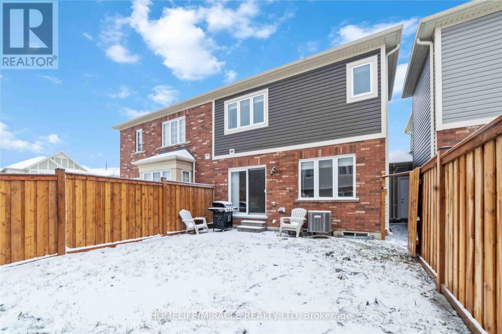21 DONLAMONT CIRCLE, Brampton (Northwest Brampton), Ontario, L7A4T5 — Photo 19