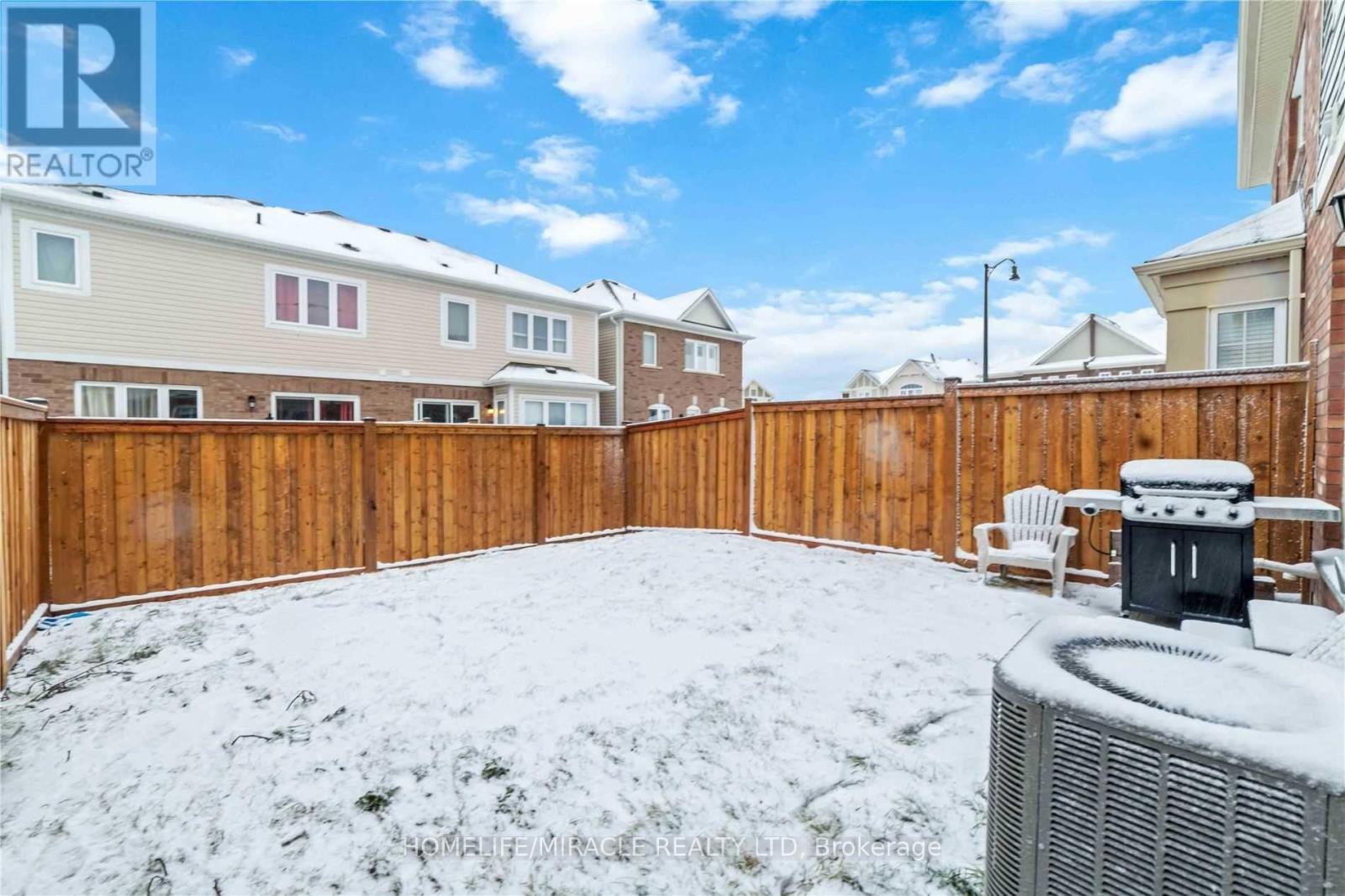 21 DONLAMONT CIRCLE, Brampton (Northwest Brampton), Ontario, L7A4T5 — Photo 20