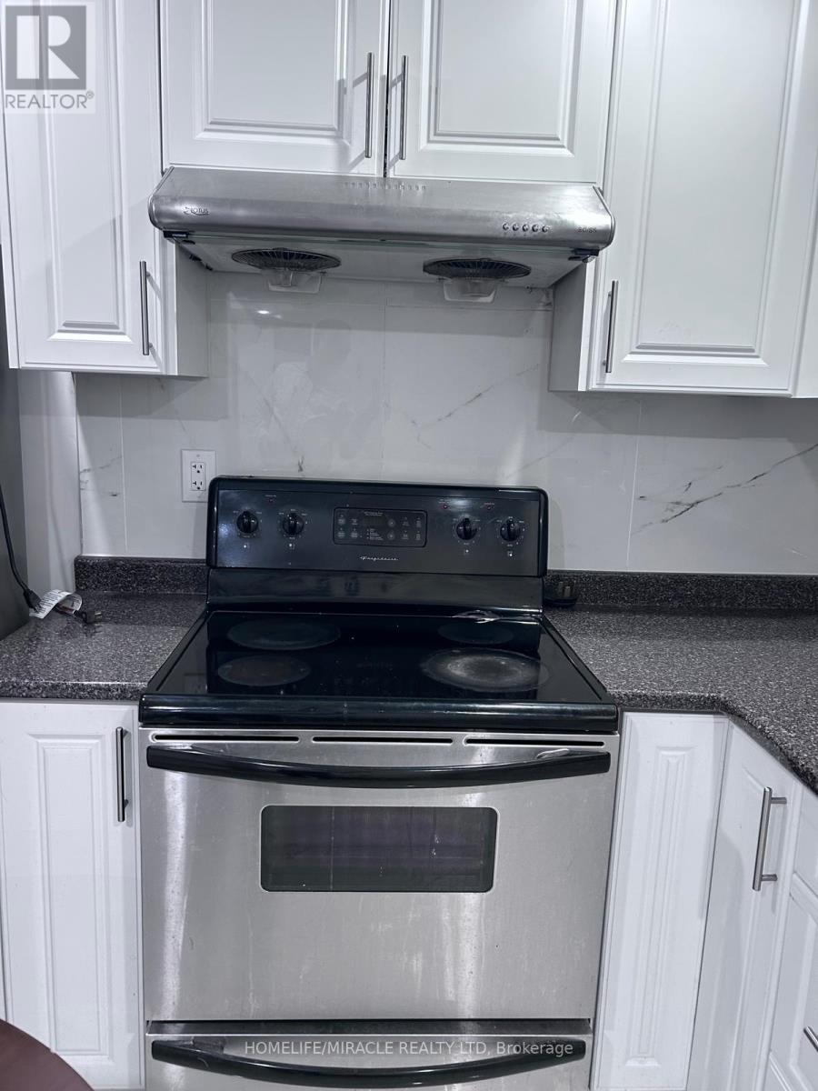 21 DONLAMONT CIRCLE, Brampton (Northwest Brampton), Ontario, L7A4T5 — Photo 21