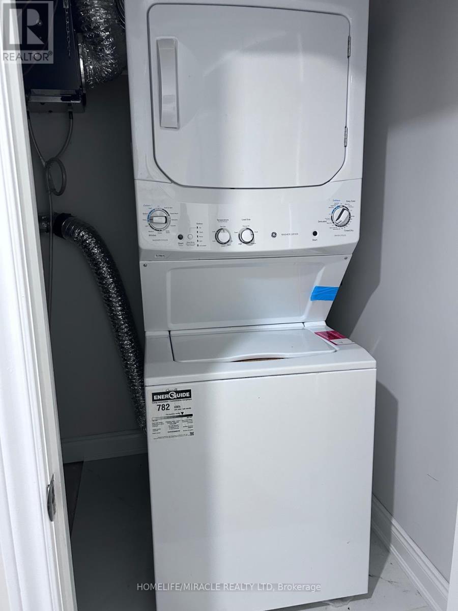 21 DONLAMONT CIRCLE, Brampton (Northwest Brampton), Ontario, L7A4T5 — Photo 25