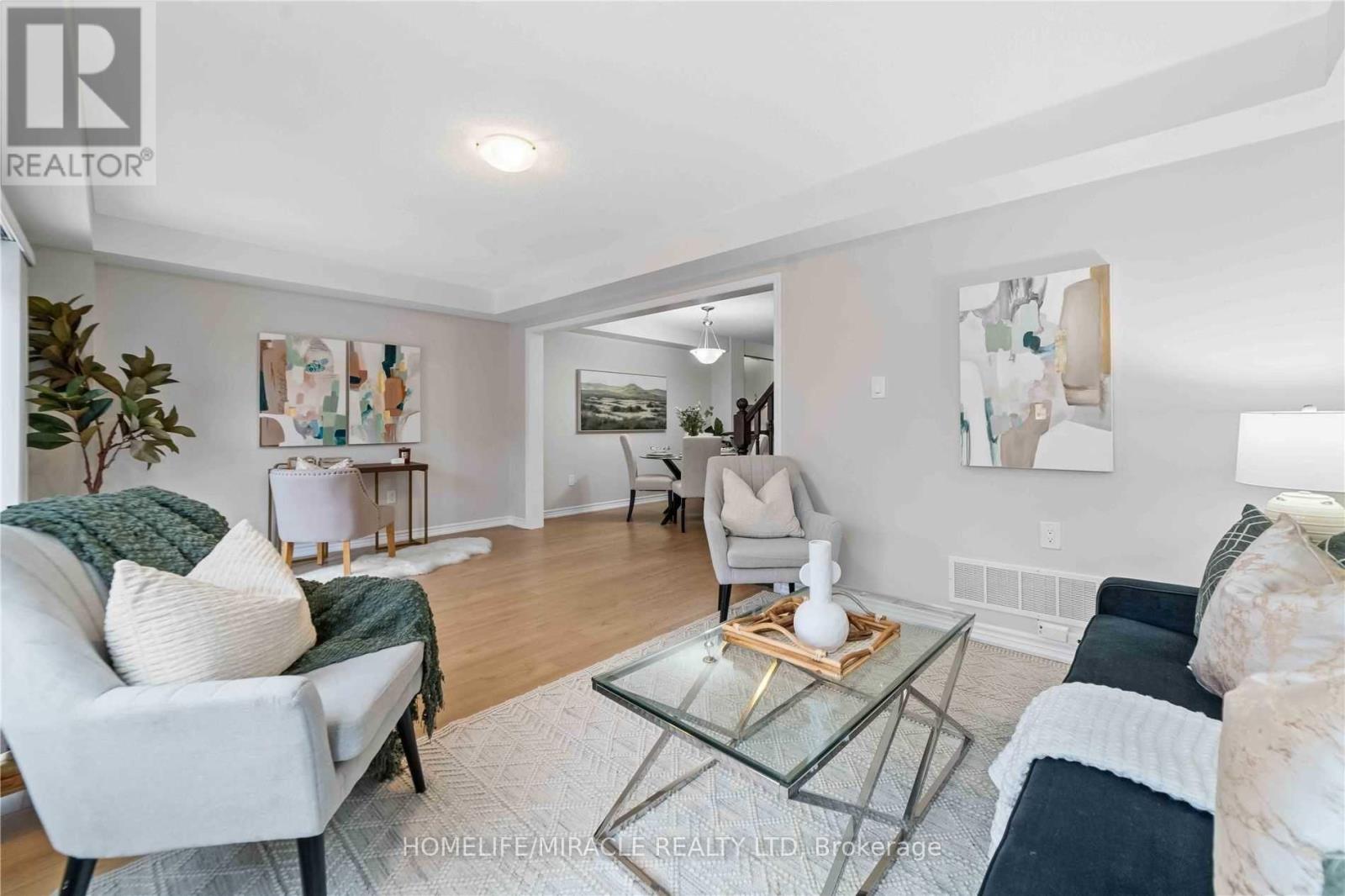 21 DONLAMONT CIRCLE, Brampton (Northwest Brampton), Ontario, L7A4T5 — Photo 7