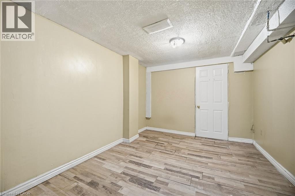 1 DONALDSON Drive, Brampton, Ontario, L6Y3G7 — Photo 42