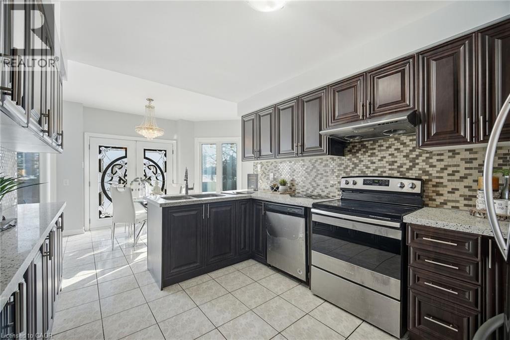 1 DONALDSON Drive, Brampton, Ontario, L6Y3G7 — Photo 7