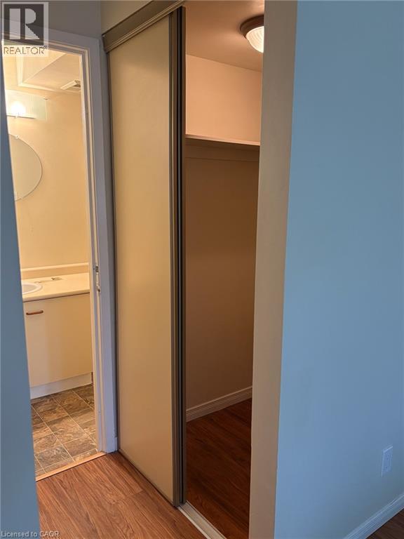 500 WESTMOUNT Road W Unit# 103, Kitchener, Ontario, N2M5M9 — Photo 10