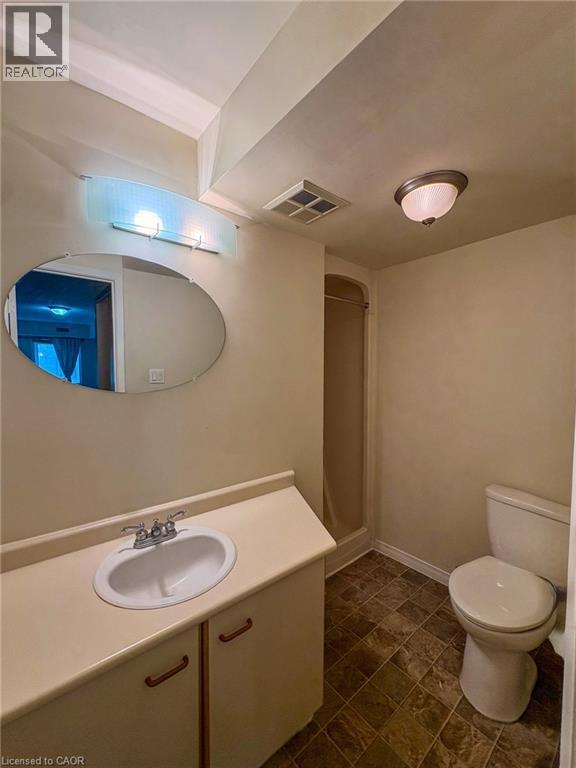 500 WESTMOUNT Road W Unit# 103, Kitchener, Ontario, N2M5M9 — Photo 12