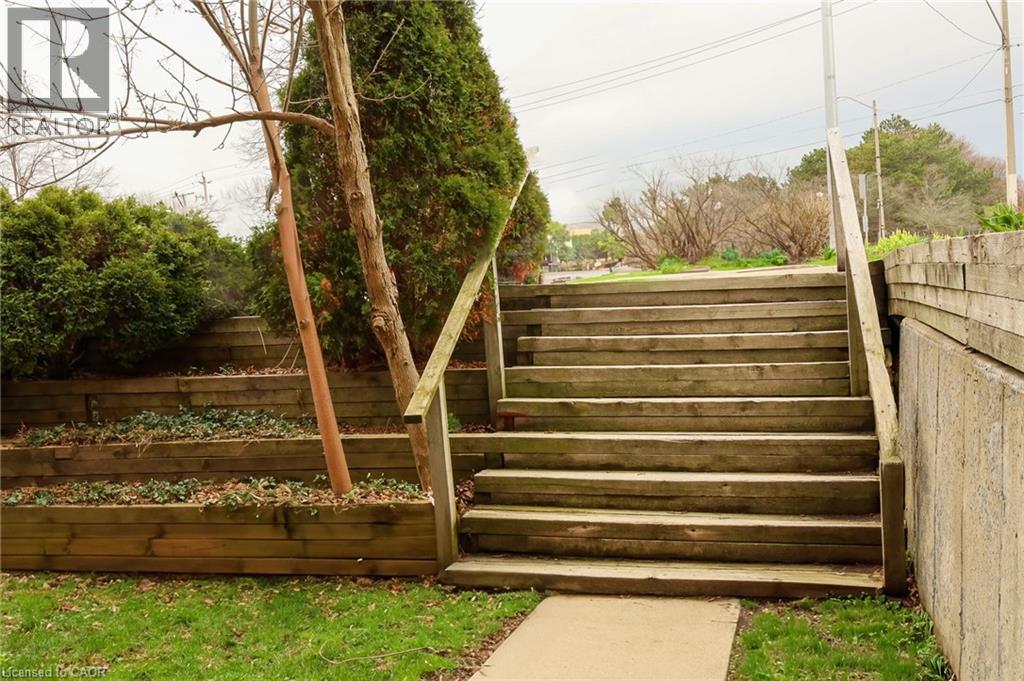 500 WESTMOUNT Road W Unit# 103, Kitchener, Ontario, N2M5M9 — Photo 18