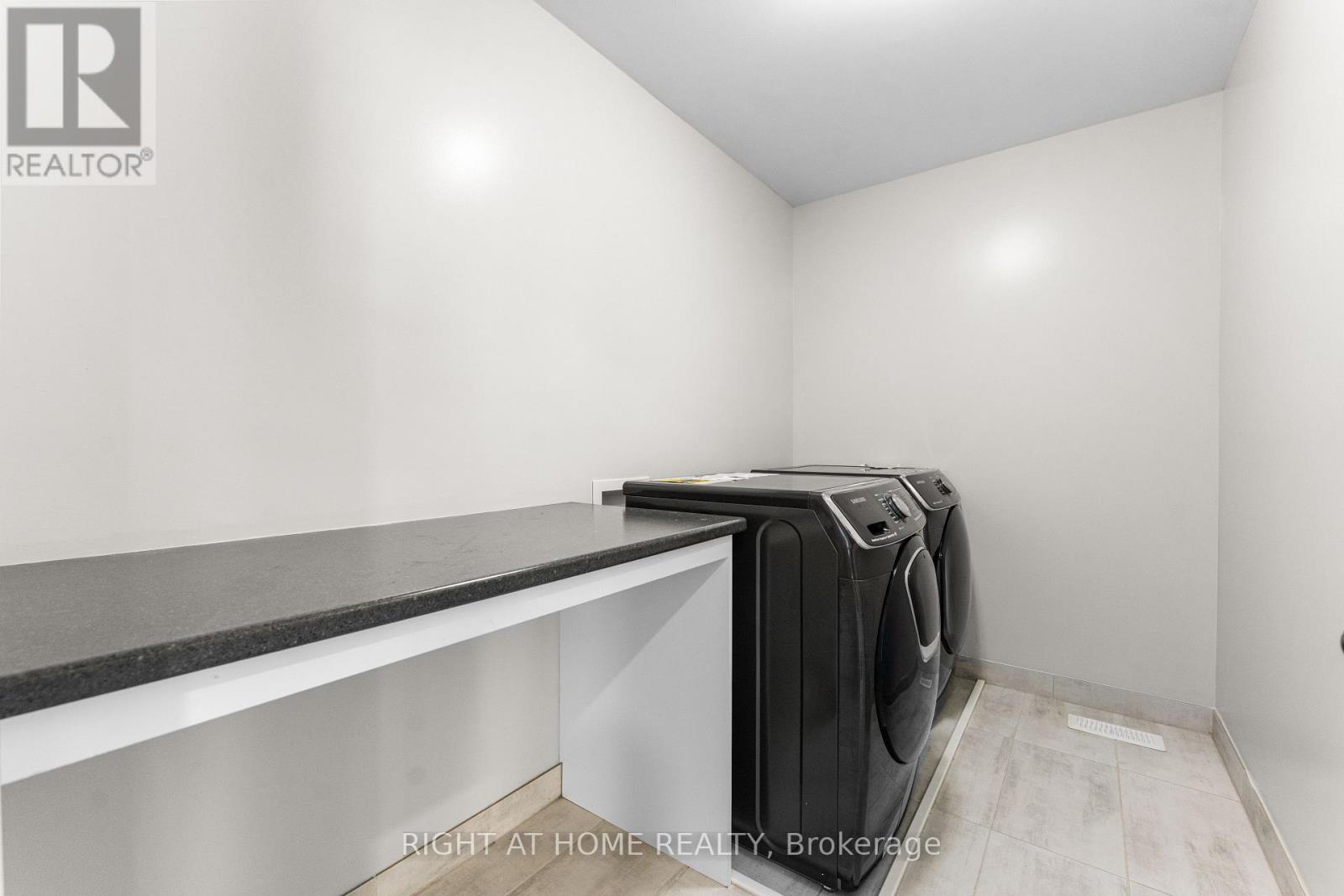 35 PLANK STREET, Ottawa, Ontario, K2V0M8 — Photo 19