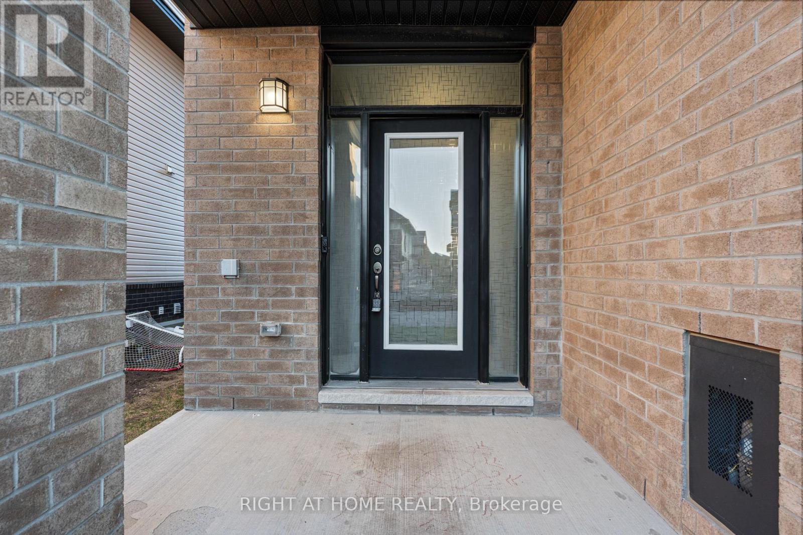 35 PLANK STREET, Ottawa, Ontario, K2V0M8 — Photo 5