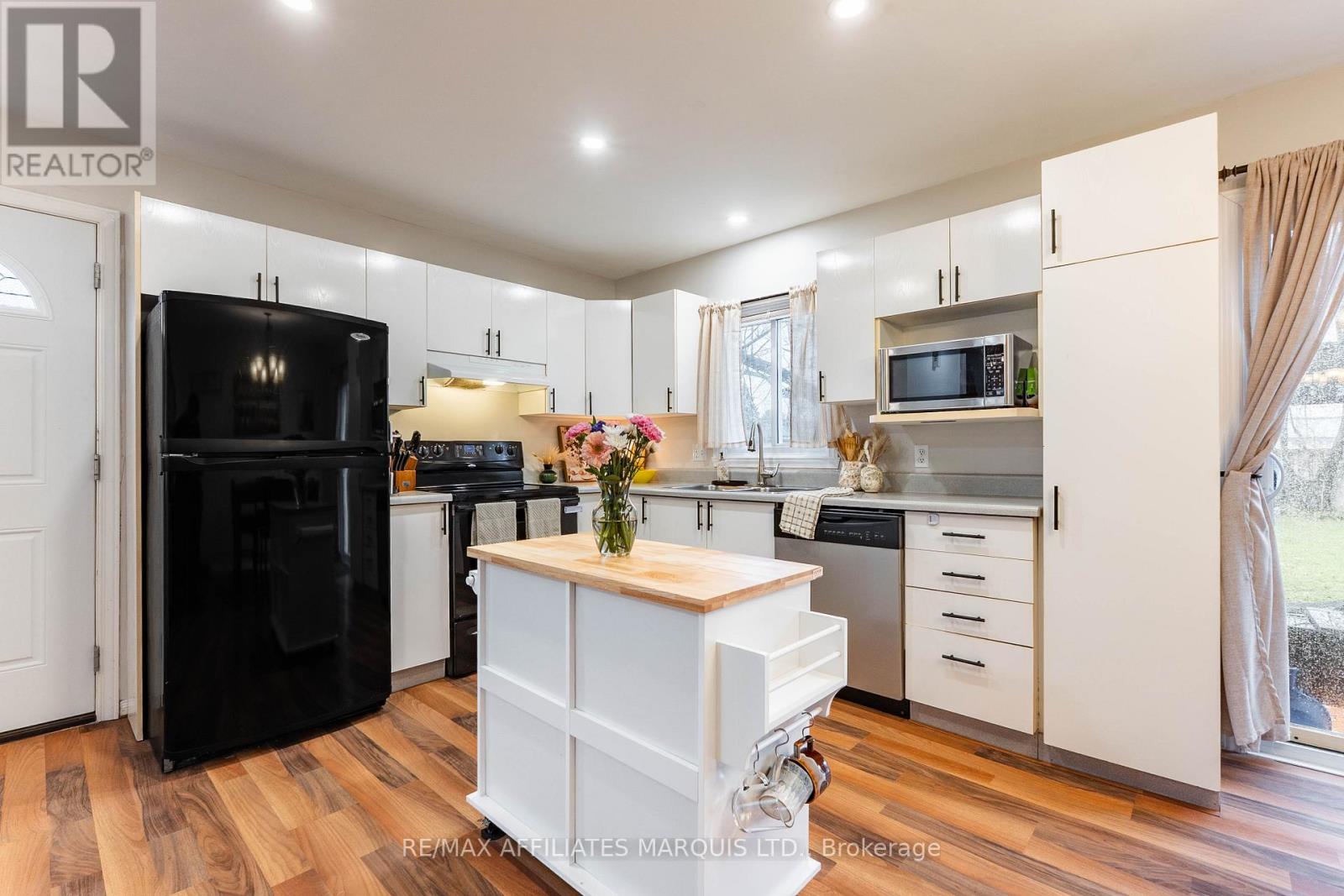 2333 EMILY CRESCENT, Cornwall, Ontario, K6H7H5 — Photo 11