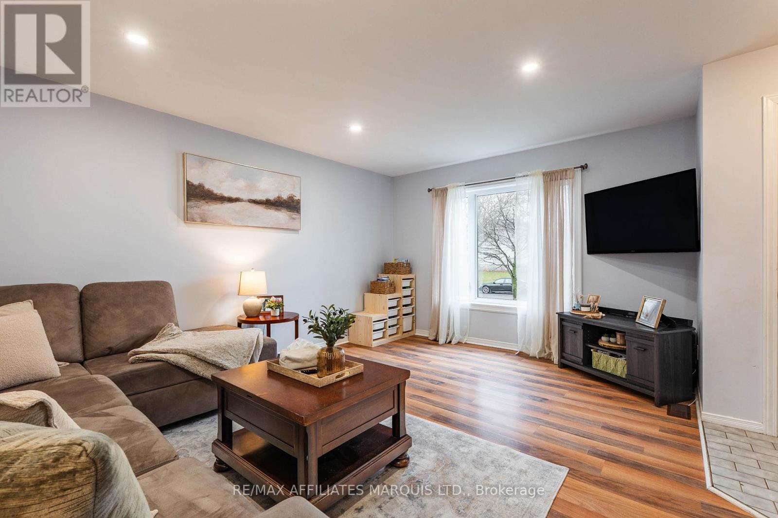 2333 EMILY CRESCENT, Cornwall, Ontario, K6H7H5 — Photo 5