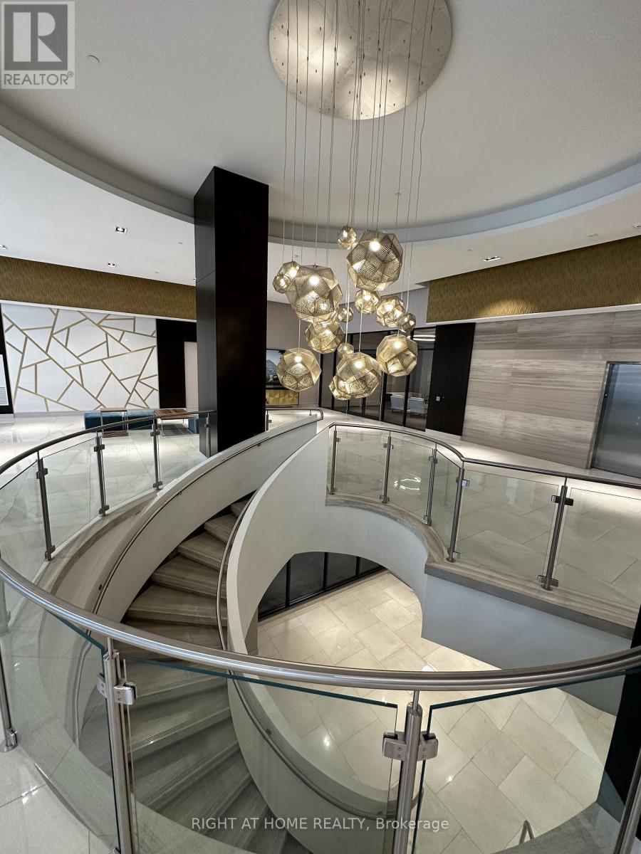 2115 - 9000 JANE STREET, Vaughan (Vellore Village), Ontario, L4K0M6 — Photo 13