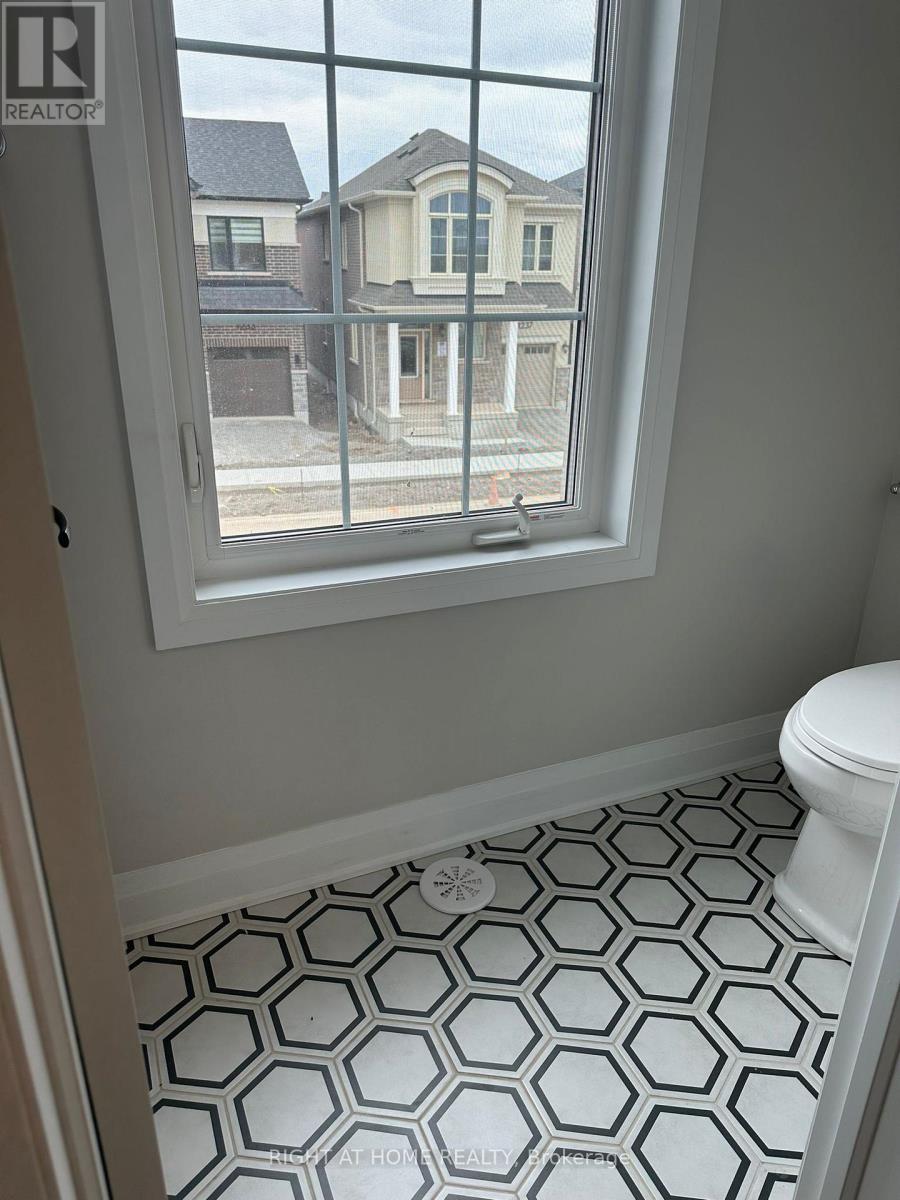 1593 MOIRA CRESCENT, Milton (BW Bowes), Ontario, L9E1X8 — Photo 14