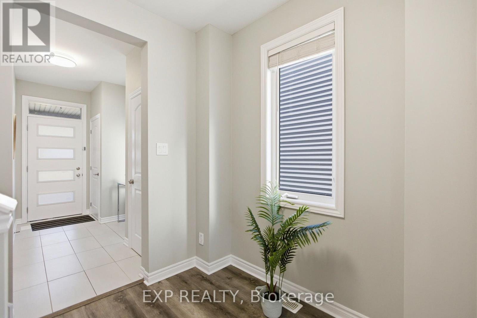 652 CONTINENTAL AVENUE, Ottawa, Ontario, K2V0R1 — Photo 4