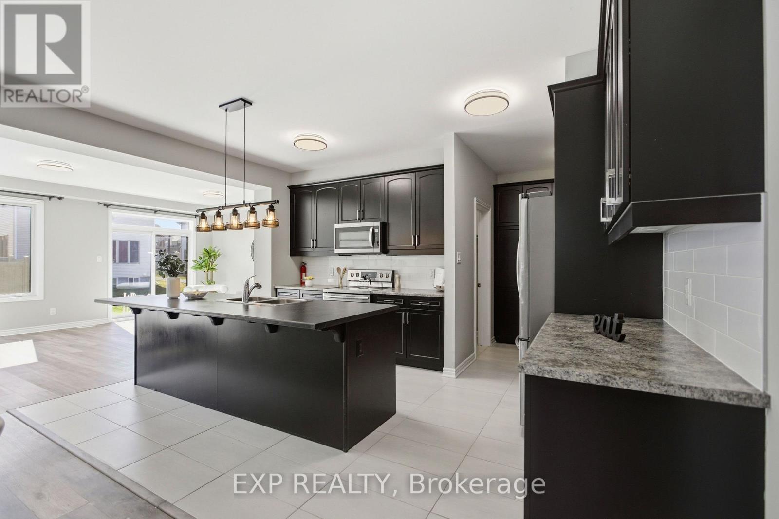 652 CONTINENTAL AVENUE, Ottawa, Ontario, K2V0R1 — Photo 7