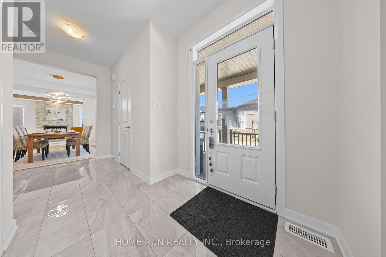 320 BASALT LANE, Ottawa, Ontario, K2T0P9 — Photo 4