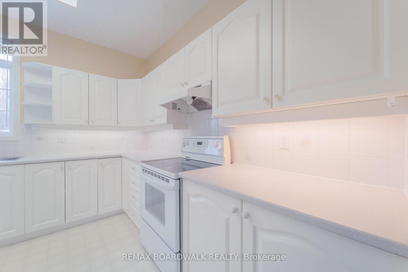 57 MATTAWA CRESCENT, Ottawa, Ontario, K2M2E8 — Photo 11