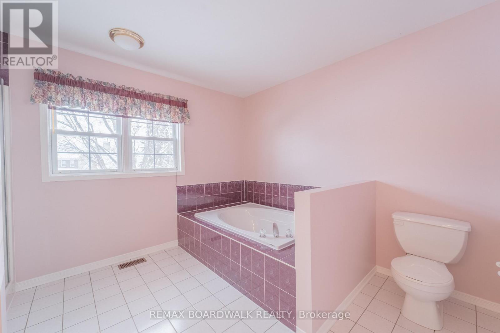 57 MATTAWA CRESCENT, Ottawa, Ontario, K2M2E8 — Photo 32