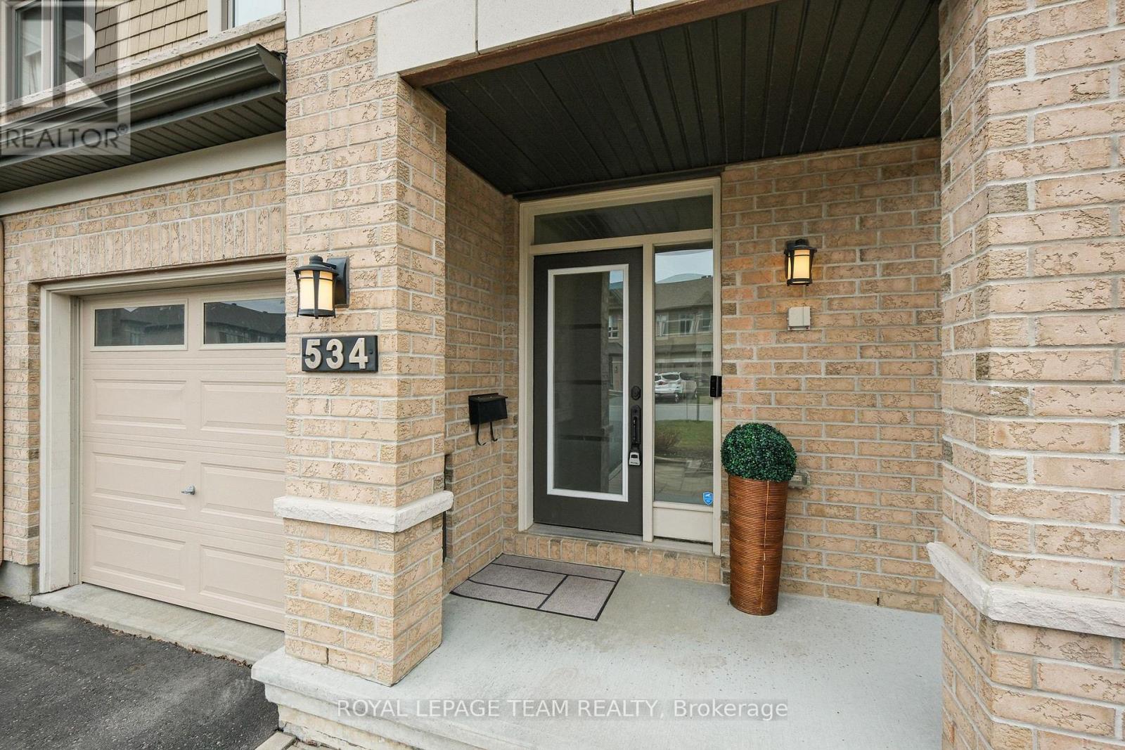 534 STARGAZER CRESCENT, Ottawa, Ontario, K4M0H2 — Photo 2
