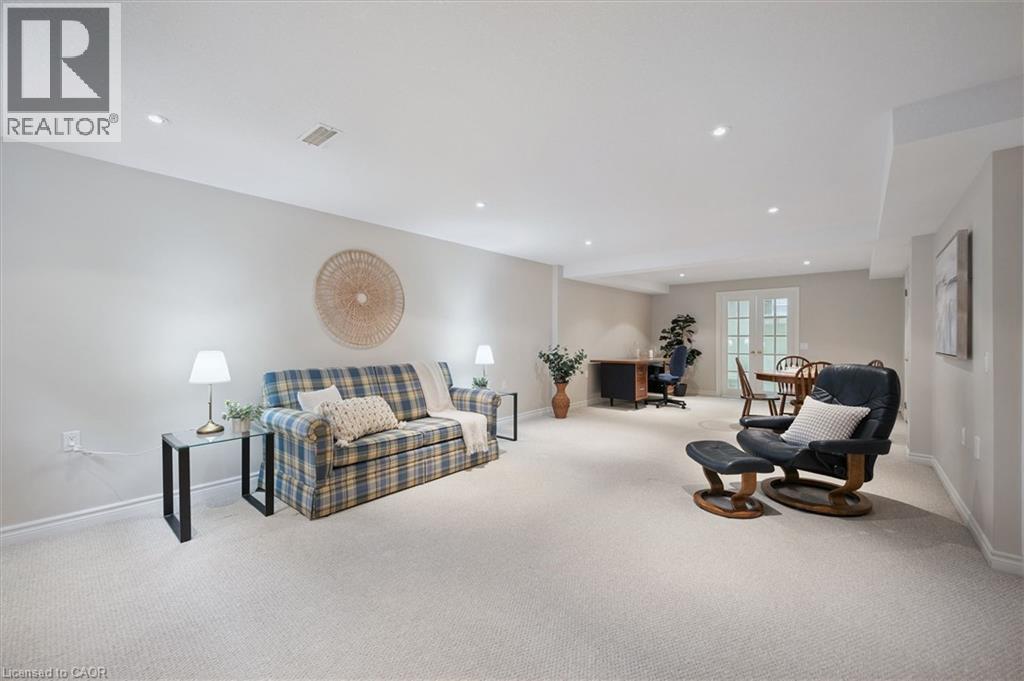 140 GOLF LINKS Drive, Baden, Ontario, N3A3P1 — Photo 18
