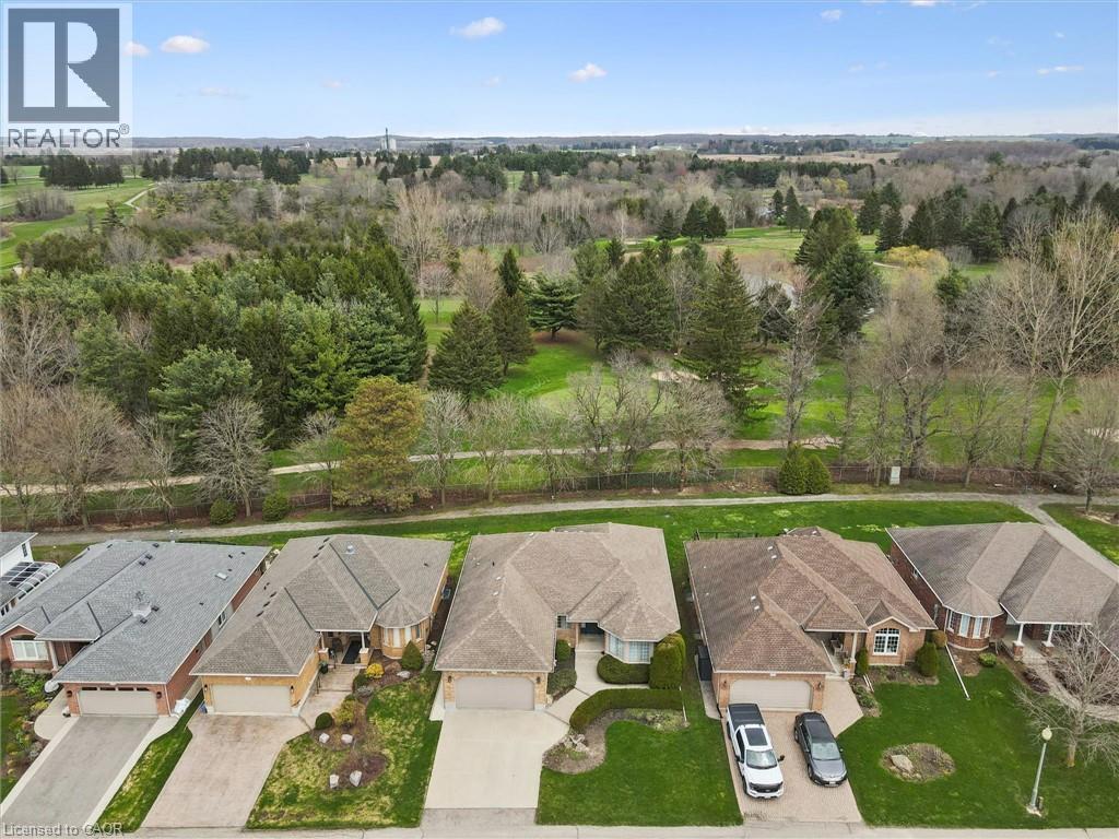 140 GOLF LINKS Drive, Baden, Ontario, N3A3P1 — Photo 35