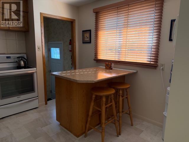 414 Sycamore PL, Thunder Bay, Ontario, P7C1W9 — Photo 3