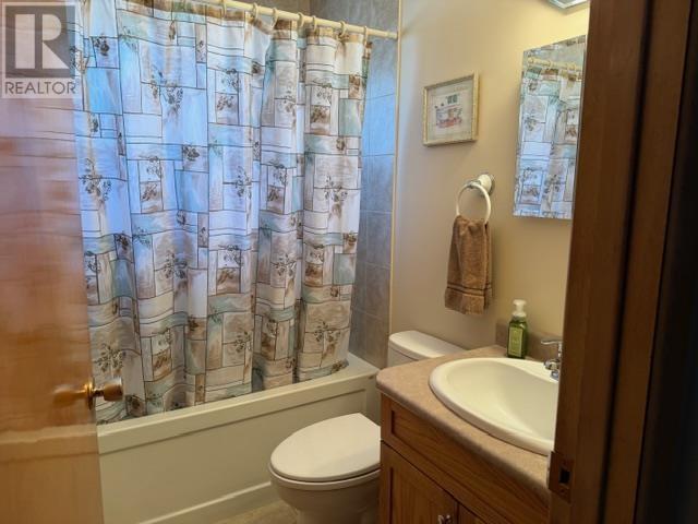 414 Sycamore PL, Thunder Bay, Ontario, P7C1W9 — Photo 8