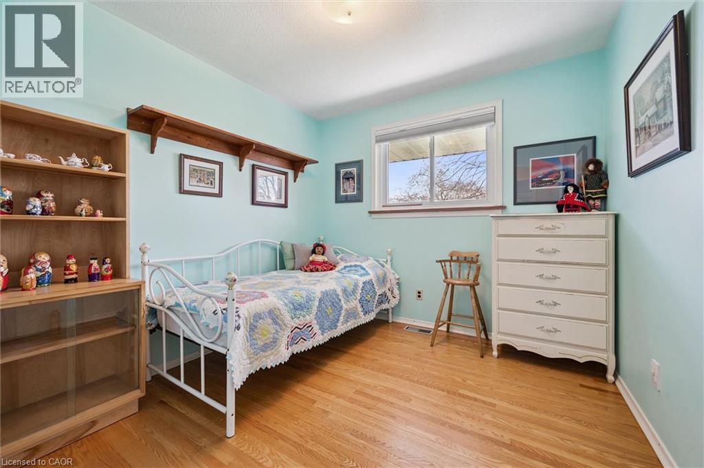 26 PARKHILL Court, Kitchener, Ontario, N2C2C4 — Photo 19