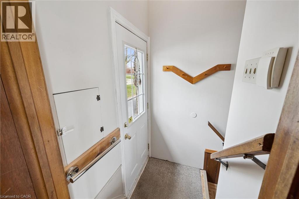 26 PARKHILL Court, Kitchener, Ontario, N2C2C4 — Photo 21