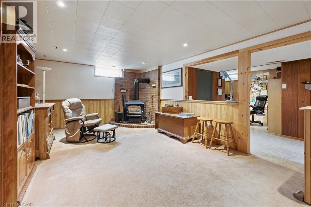 26 PARKHILL Court, Kitchener, Ontario, N2C2C4 — Photo 23