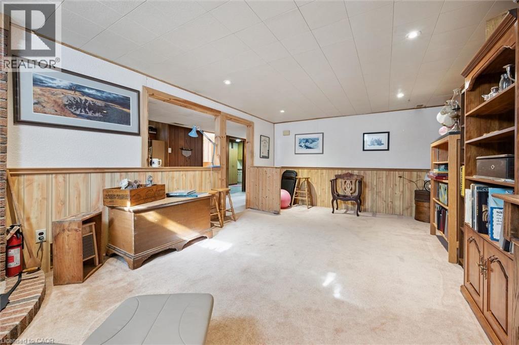 26 PARKHILL Court, Kitchener, Ontario, N2C2C4 — Photo 24