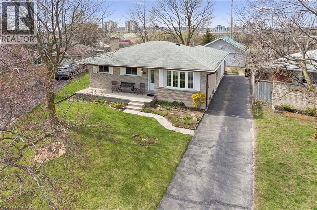 26 PARKHILL Court, Kitchener, Ontario, N2C2C4 — Photo 41