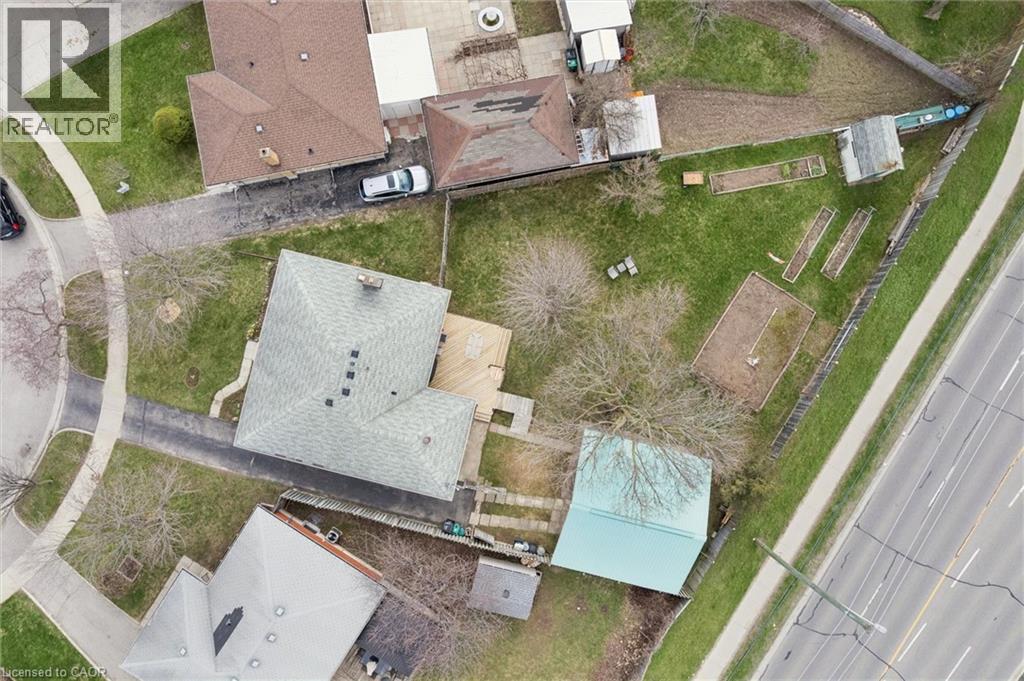 26 PARKHILL Court, Kitchener, Ontario, N2C2C4 — Photo 44