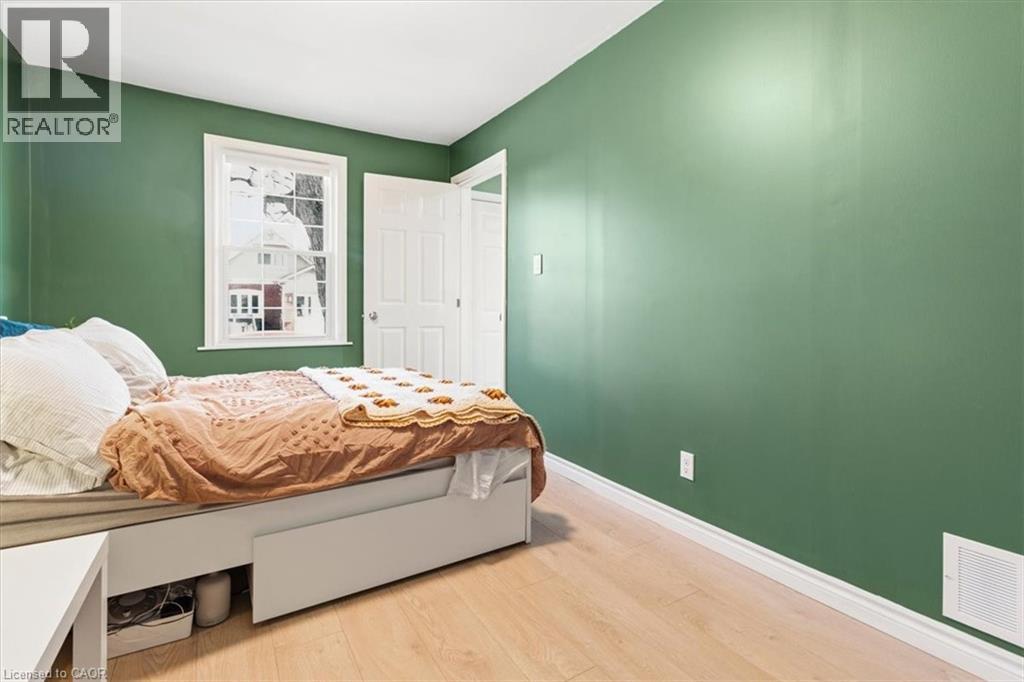 29 WEXFORD Avenue N, Hamilton, Ontario, L8H4M2 — Photo 11