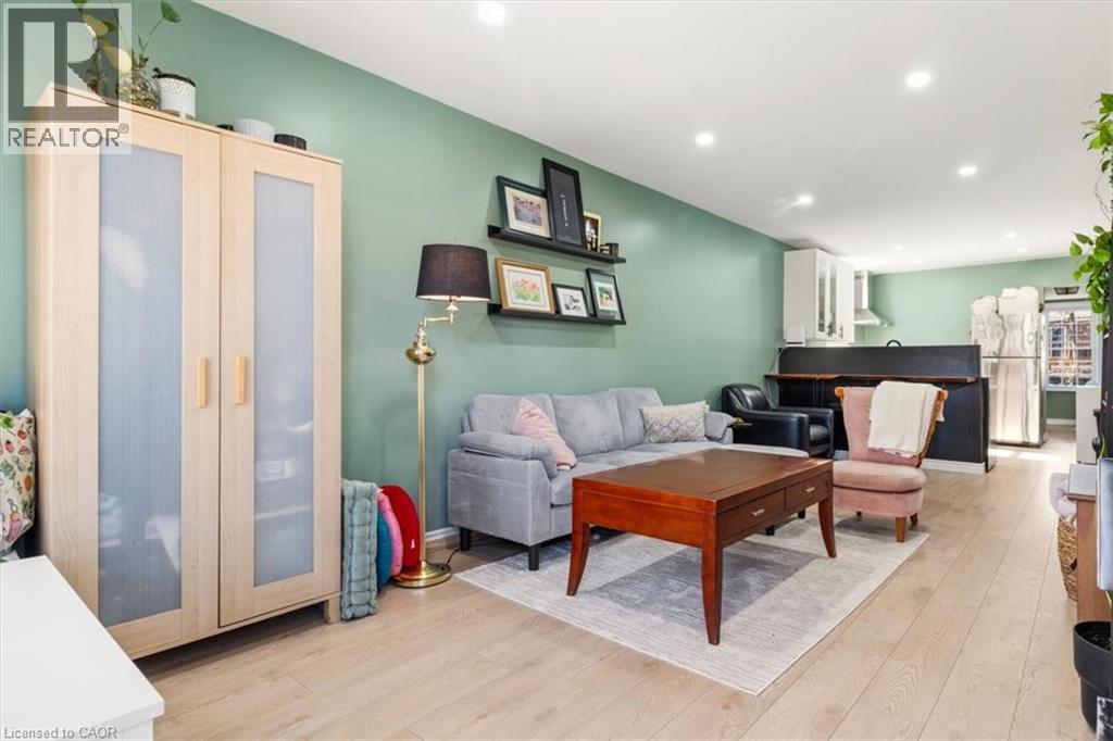 29 WEXFORD Avenue N, Hamilton, Ontario, L8H4M2 — Photo 12