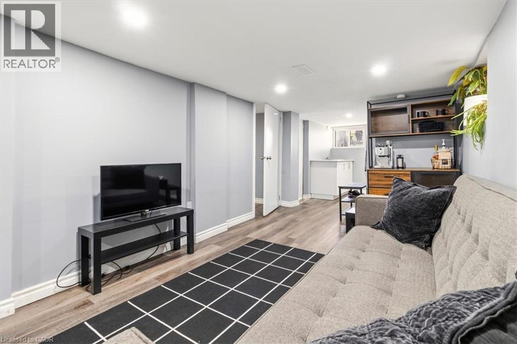 29 WEXFORD Avenue N, Hamilton, Ontario, L8H4M2 — Photo 24