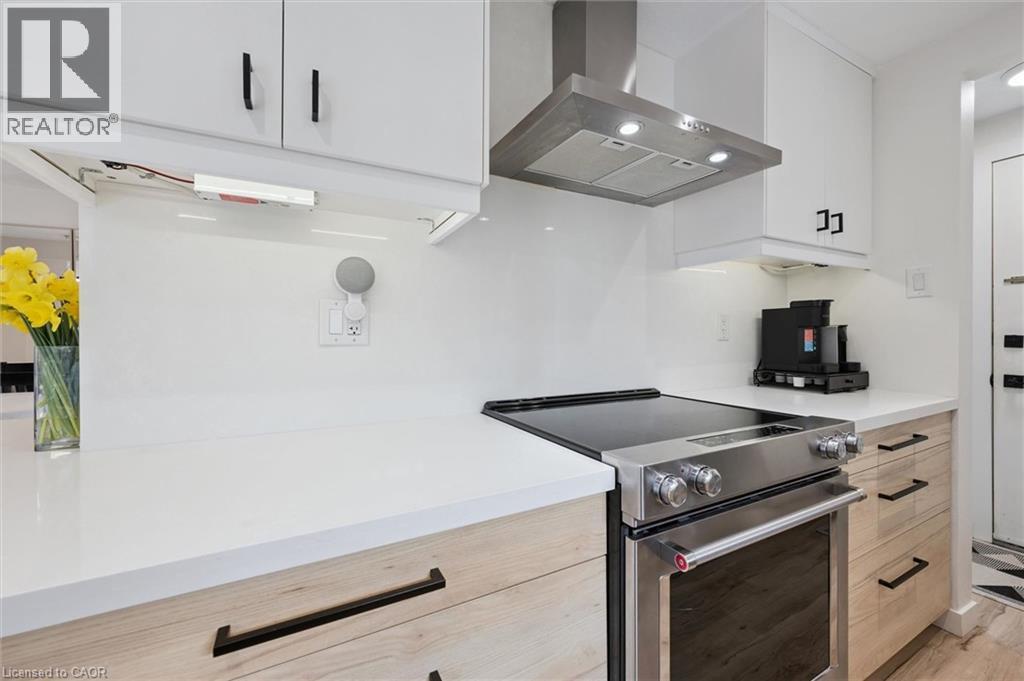 54 HARVEST Court, Kitchener, Ontario, N2P1T3 — Photo 23